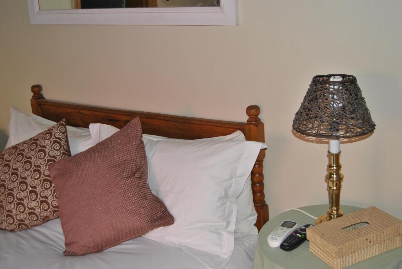 Horse And Mill Guesthouse Colesberg Dış mekan fotoğraf