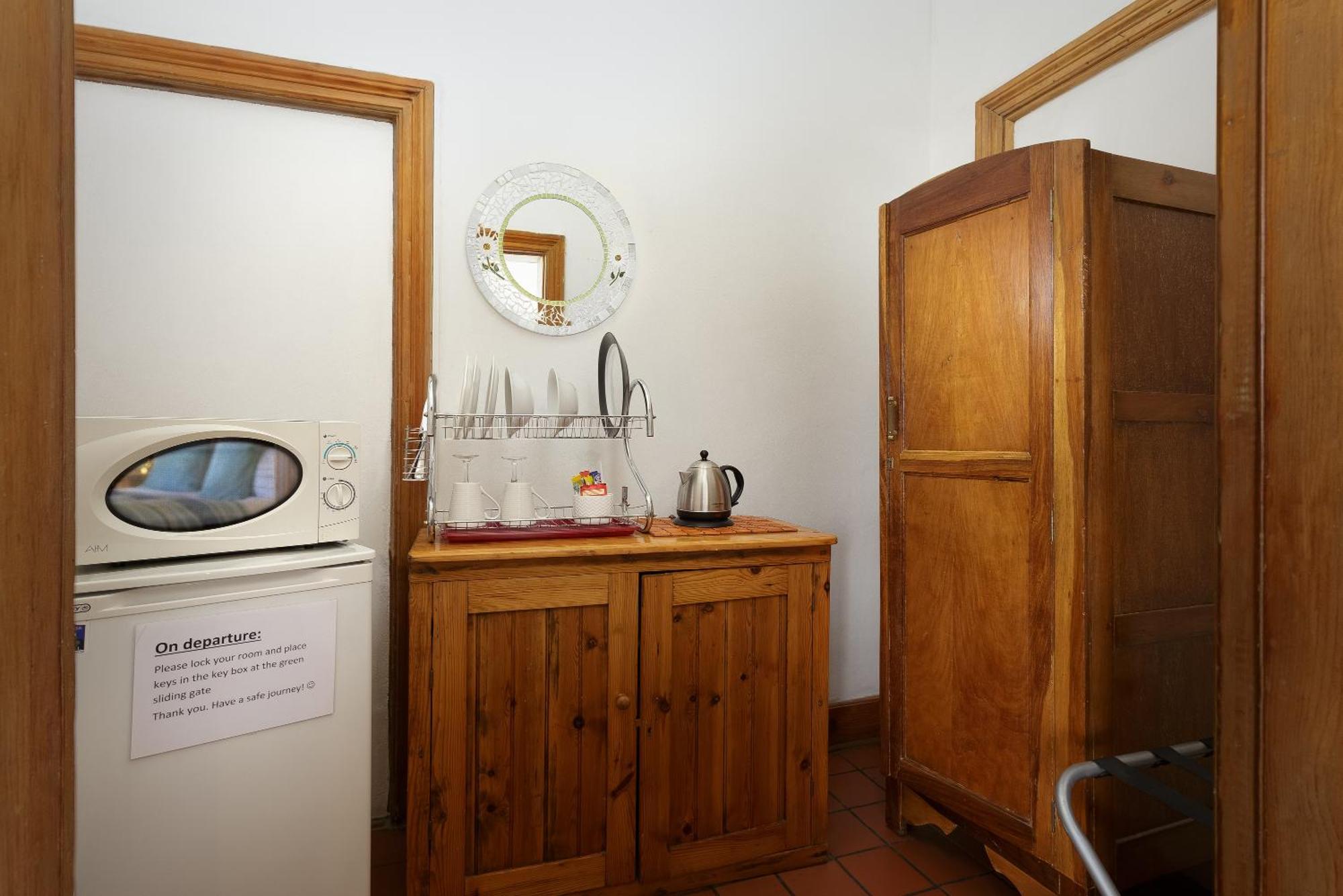 Horse And Mill Guesthouse Colesberg Dış mekan fotoğraf